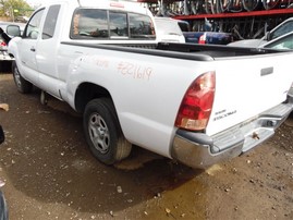 2007 Toyota Tacoma White Extended Cab 2.7L MT 2WD #Z21619